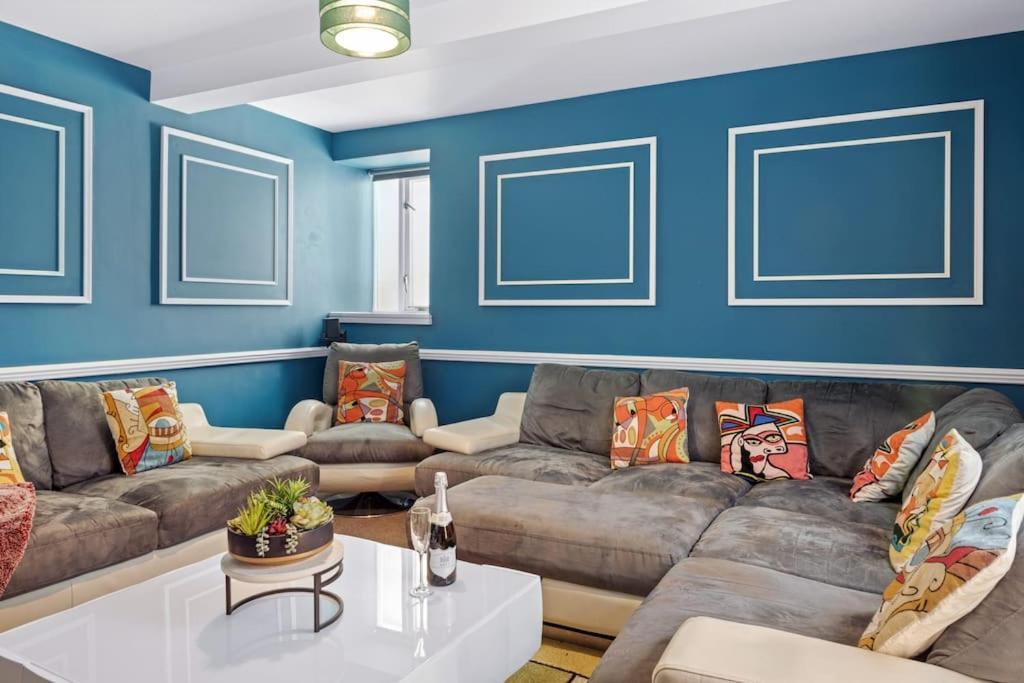 Luxurious 3 Bedroom Apartment In Park Estate 诺丁汉 外观 照片